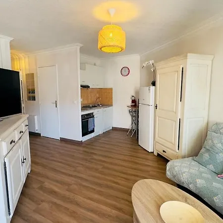 Apartman Entier - Idealement Situe